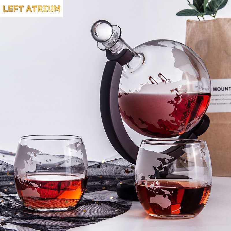 Стеклянный графин в форме шара – обзор и цена Decanter Globe Set