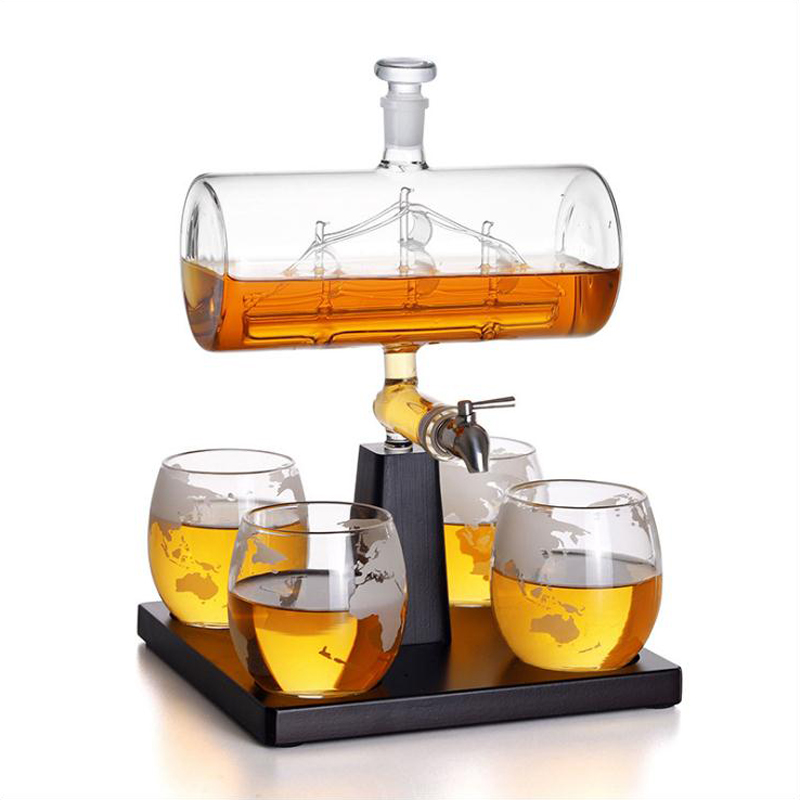 Графин для виски с античной фо – обзор и цена Decanter Globe Set